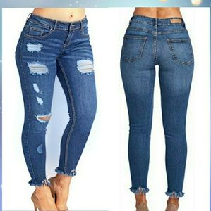 The KORI ankle butt lifting jeans